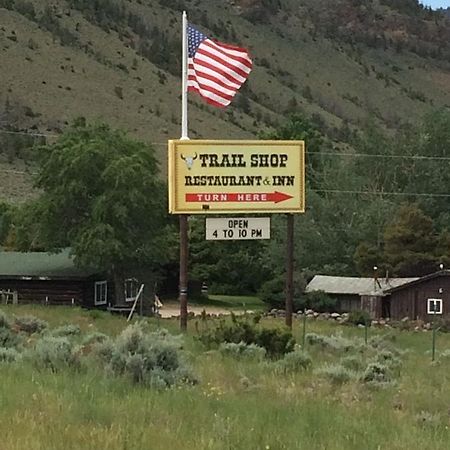Trail Shop Inn วาพิทิ ภายนอก รูปภาพ